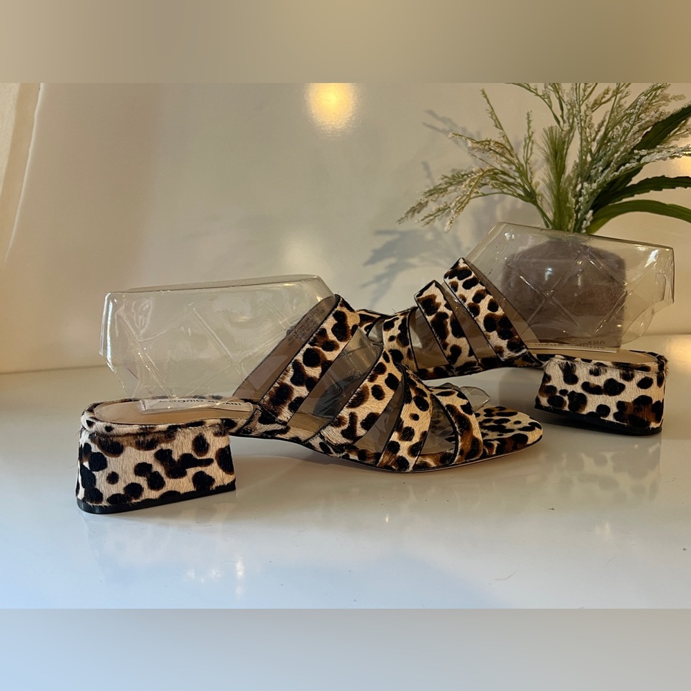 Sandals - Picture 5 of 9